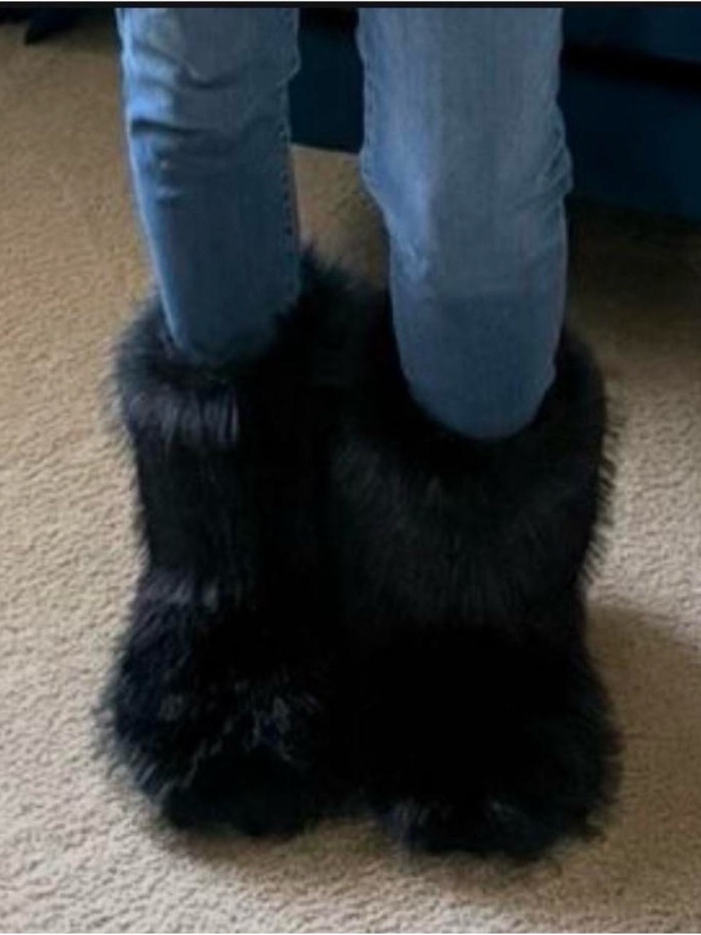 Plush Black Faux-Fur Women's Boot Slippers